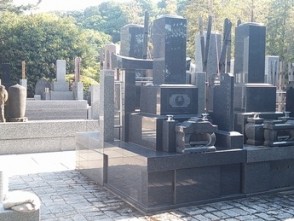 町田市内寺院墓地　8寸角高級型